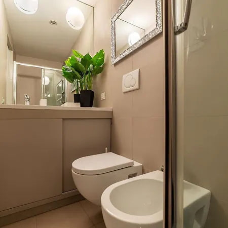 Cs Spanish Steps Lovely Apartamento Roma